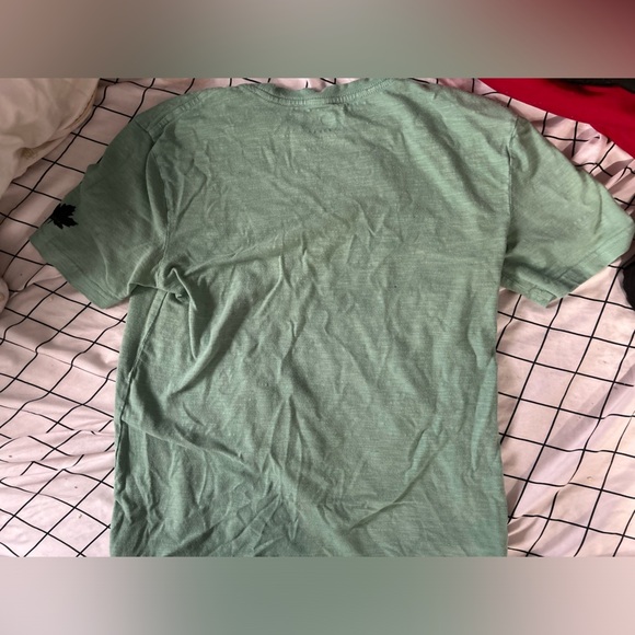 Canadiana Adult Gender Inclusive Short-sleeve Tee T-Shirt in Green, Size XS - Picture 4 of 4